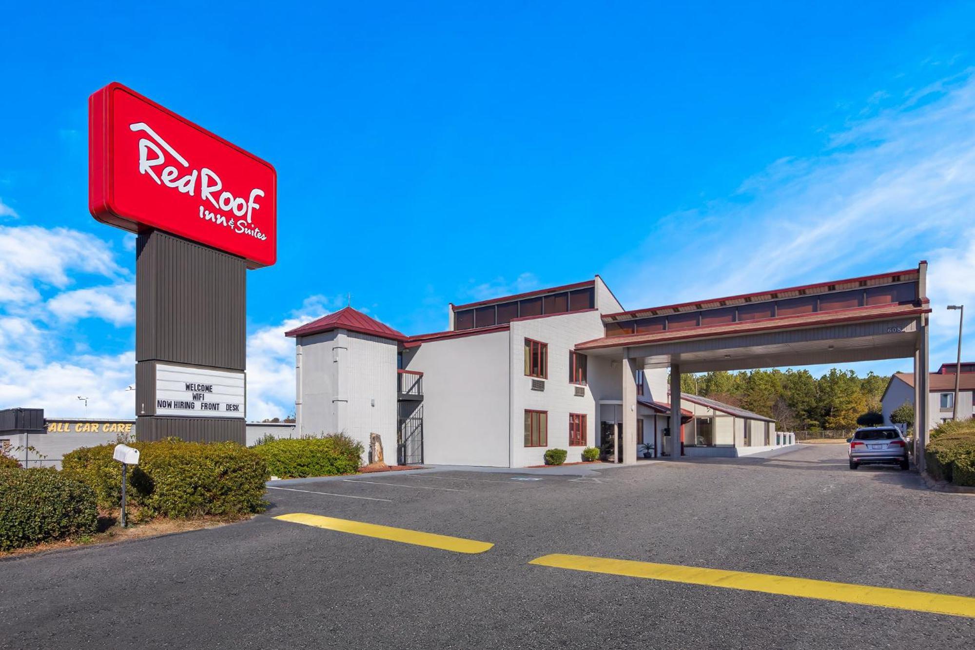 Red Roof Inn & Suites Monroe, Nc Exterior photo